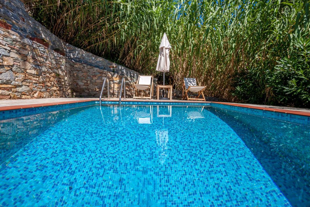 Olea Skopelos Villas With Swimming Pools & Sea View Panormos  Bagian luar foto